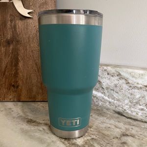 Yeti 30 oz Tumbler
